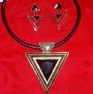 🆕triangle rope choker and earrings